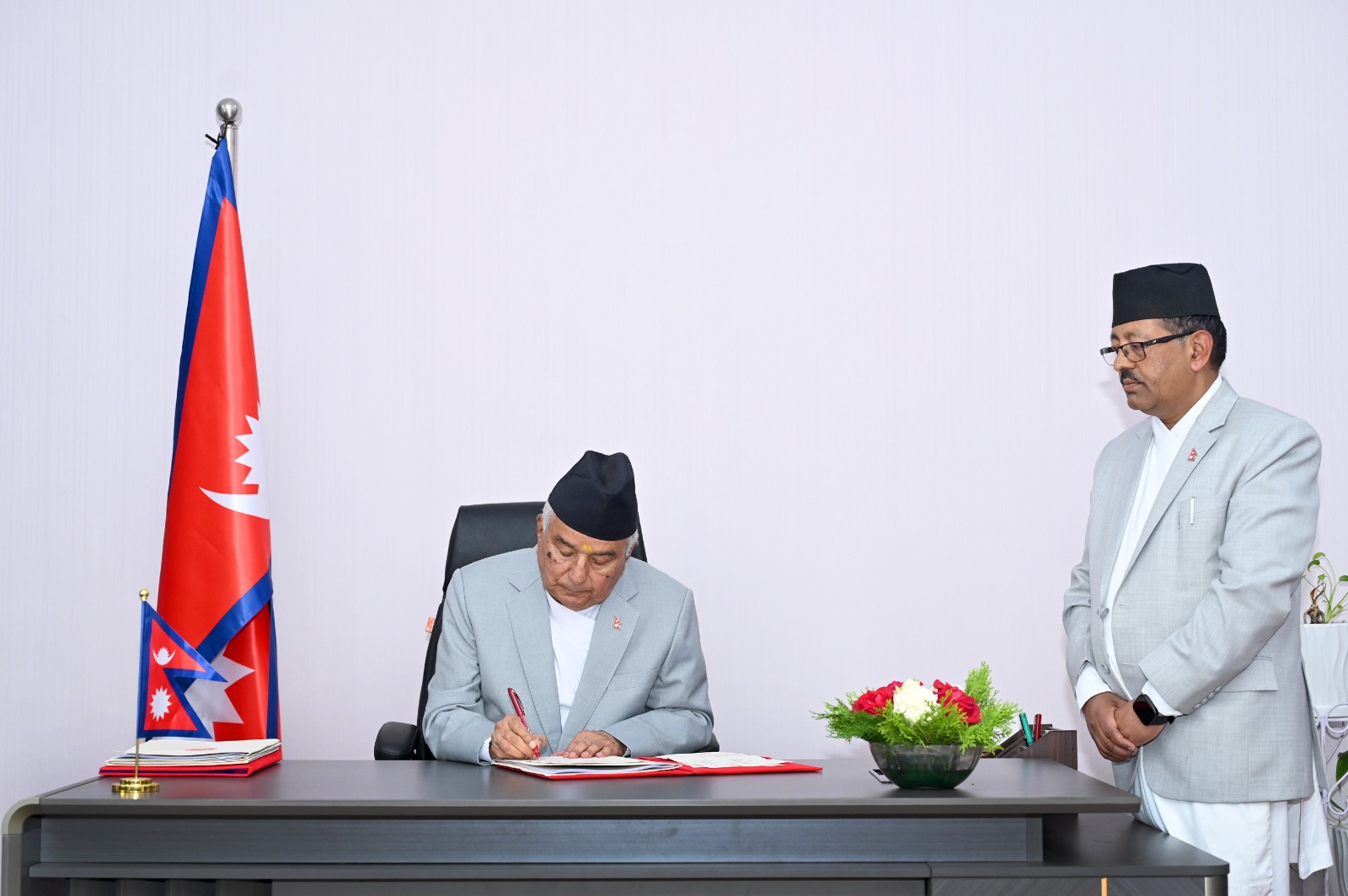 राष्ट्रपतिले जारी गरे सम्पत्ति शुद्धीकरणसम्बन्धी अध्यादेश