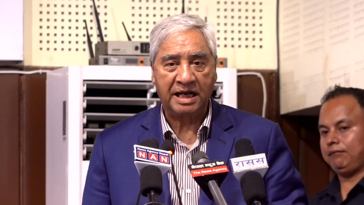 वर्तमान संविधानका कारण प्रतिष्पर्धी दलसँग मिलेर काम गर्नुपर्ने अवस्था छ : देउवा