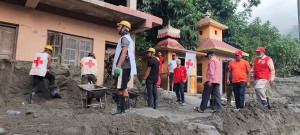 धादिङका बाढी प्रभावित क्षेत्रमा रेडक्रसको राहत तथा डेबरिज क्लियरन्स अभियान तीव्र