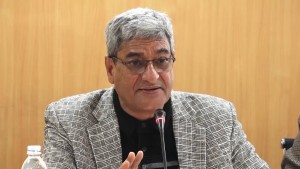 गृहमन्त्री लेखकले दिए राजीनामा