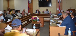 यातायात व्यवसायीसँग छलफल गर्न वार्ता समिति गठन