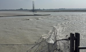 दोधारा-चाँदनीको झोलुङ्गे पुलको पिल्लर भाँचियो