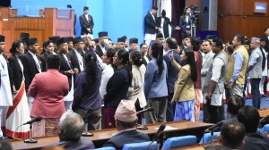 रास्वपा र राप्रपाको विरोधका बीच प्रतिनिधिसभा बैठक सञ्चालन