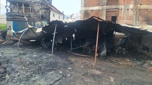 भक्तपुरको प्लास्टिक दाना बनाउने कारखानामा आगलागी