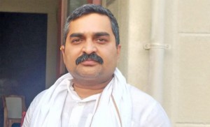 मधेशका पूर्वप्रमुख अहिराजलाई थुनामा पठाउन आदेश