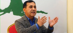 कांग्रेस महामन्त्री शर्मा सगरमाथा आरोहण गर्दै