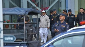 हाजिरी जमानीमा छुटे ओली र लेखक