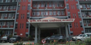 साउनभित्र दुई लाख १० हजार मेट्रिकटन रासायनिक मल आयात हुँदै