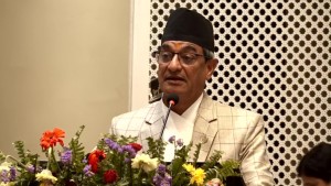१० महिनामा सरकार फेरिँदैन : गृहमन्त्री लेखक