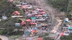 भारत उत्तराखण्डको बाढीपहिरोमा परी २६ नेपाली अझै बेपत्ता