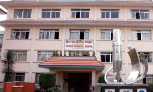 पत्रकार किशोर श्रेष्ठ पक्राउ र कार्यालय खानतलासीप्रति प्रेस काउन्सिलको ध्यानाकर्षण