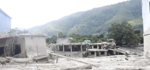 भोटेकोशी बाढी : १८ विद्यालयमा क्षति