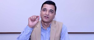 योगेश भट्टराईले मागे ओलीको राजीनामा