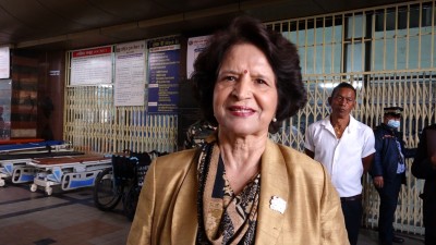 निर्वाचन भाँड्ने र फेरि आन्दोलनमा जाने काम नगर्नुहोला : स्वास्थ्यमन्त्री शर्मा