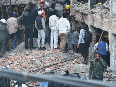 नक्सालको भाटभटेनी भत्काउने क्रममा तीन मजदुर घाइते