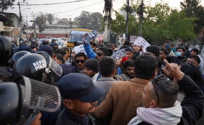ओडिसामा नेपाली छात्राको मृत्यु प्रकरण : भारतीय दूतावास अगाडि प्रदर्शन