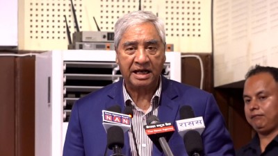 वर्तमान संविधानका कारण प्रतिष्पर्धी दलसँग मिलेर काम गर्नुपर्ने अवस्था छ : देउवा