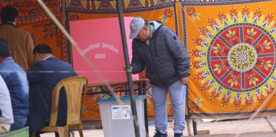 काठमाडौंमा शान्तिपूर्ण रूपमा मतदान जारी