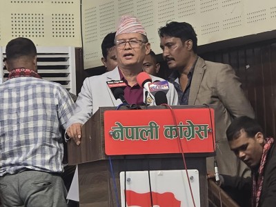 संघीय लोकतान्त्रिक गणतन्त्रलाई नेताहरुकै कर्म र व्यवहारले कमजोर बनाइरहेको छ : उपसभापति गुरुङ