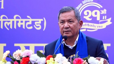 फेसबुक, इन्स्टाग्राम दर्ता नभए बन्द गर्छौं : सञ्चारमन्त्री गुरुङ