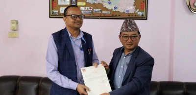 बागमतीका मुख्यमन्त्रीले स्वकीय सचिवमार्फत प्रदेश प्रमुख कार्यालयमा बुझाए राजीनामा