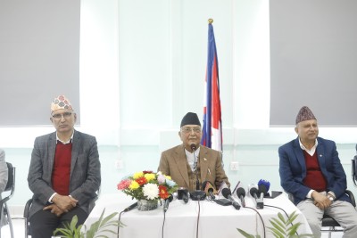 संसद् पुनर्स्थापनाका लागि कानुनी उपचार खोज्छौं : ओली