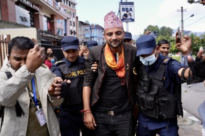 माइतीघरमा प्रदर्शन गर्न पुगेका १३ जना पक्राउ