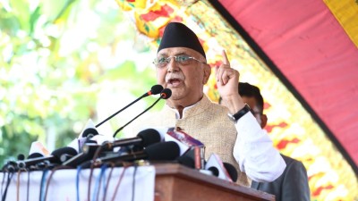 ओलीको चेतावनी- 'गृहमन्त्री बाबु धेरै नउत्ताउलिनू, नचम्किनू'