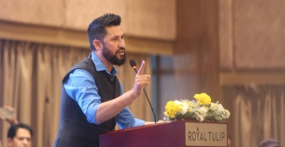 मन्त्री बन्न मिडिया ट्रायल नगर्न सांसदहरुलाई रवि लामिछानेको निर्देशन