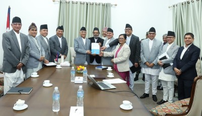 राष्ट्रिय योजना आयोगको बैठक : आगामी तीन वर्षको मध्यमकालीन खर्च संरचना स्वीकृत