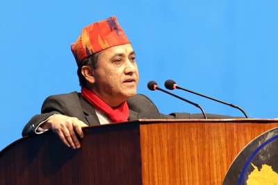 महामन्त्री शर्माको प्रश्न- 'डेढ वर्षमा प्रधानमन्त्रीले तीन पटक विश्वासको मत लिनुपर्ने कस्तो विश्वास हो'