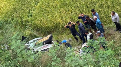 सिन्धुलीमा कार दुर्घटना हुँदा श्रीमान्‌को मृत्यु, श्रीमती र छोरा घाइते