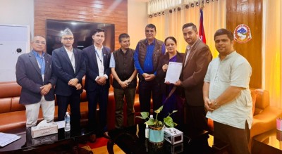 सञ्चारमन्त्री खरेलसमक्ष कार्ययोजना पेस