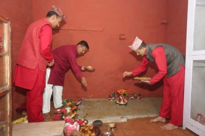 दशैं घरमा राखियो जमरा