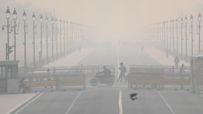 नयाँदिल्लीमा बढ्यो वायु प्रदूषण