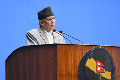 प्रचण्डको प्रश्न- माफियाका लागि विधेयक, भूमिहीनलाई बेवास्ता ?