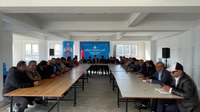 बालेन र कुलमान समूह समेट्न रास्वपाले पदाधिकारी संख्या बढाउने