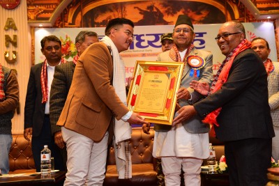 आर. आर. एड मिडिया सम्मानित