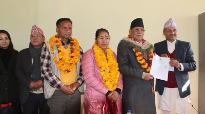 रुकुम पूर्वबाट प्रचण्डको उम्मेदवारी दर्ता