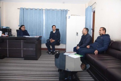 साढे चार अर्ब मागदाबीसहित ६ हजार बचतकर्ताको महानगरमा निवेदन