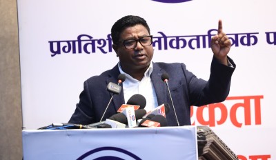 सामूहिक रुपमा उठेनौं भने यो देश जनताको नरहन सक्छ : सन्तोष परियार