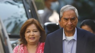 देउवा दम्पतीविरुद्ध पक्राउ पुर्जी जारी