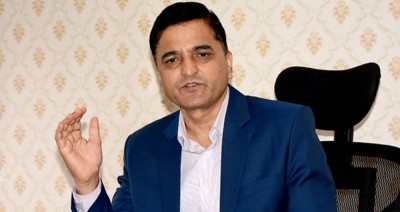 योगेश भट्टराईद्वारा एमाले पुनर्गठनको आह्वान