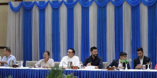 हामी लोकतन्त्रप्रति प्रतिबद्ध छौं : रवि लामिछाने