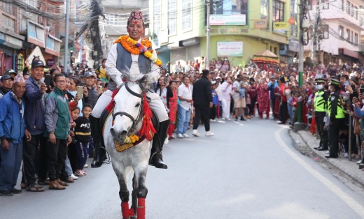 पाटनमा एउटा घोडा दौडाएर मनाइयो परम्परागत घोडेजात्रा