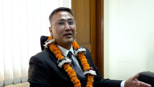 धितोपत्र बोर्डका अध्यक्ष श्रेष्ठले दिए राजीनामा