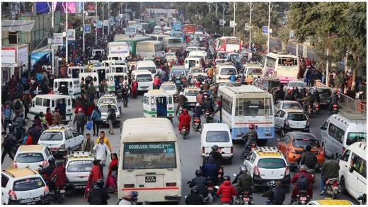 सरकारले बढायो सार्वजनिक यातायात र ढुवानीको भाडा