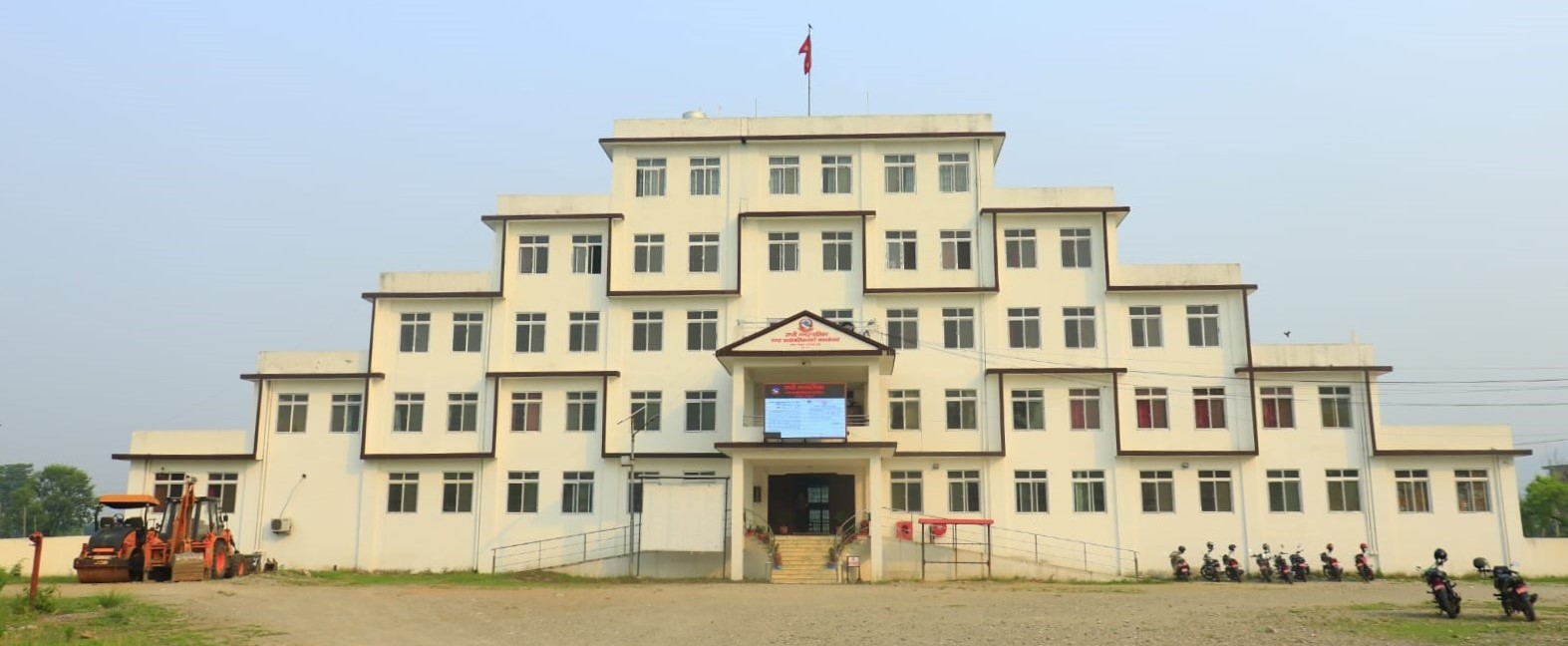 राप्ती नगरपालिकाले हटायो चिकित्सकसहित ७२ कर्मचारी
