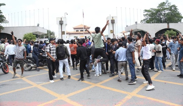 जेनजी प्रदर्शनमा प्रहरीले चलायो गोली