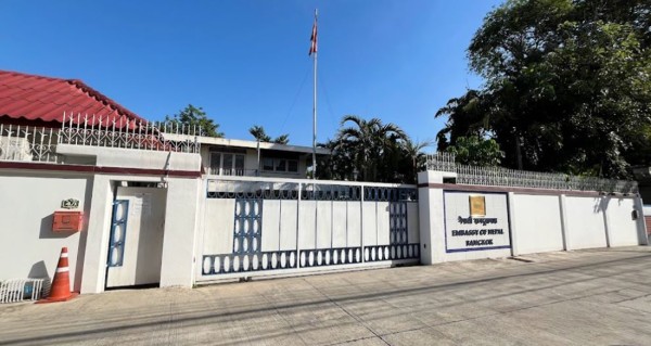 कम्बोडियाबाट ८ नेपालीको उद्धार